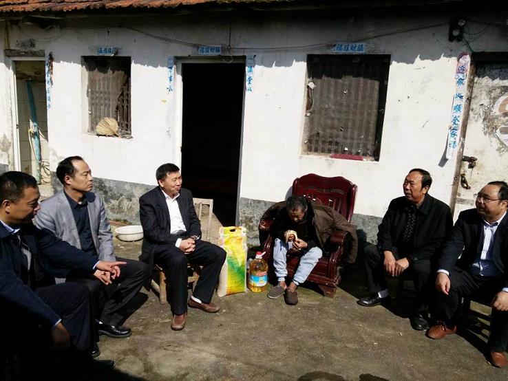 2017102709352616.jpg 复件 扶贫.jpg