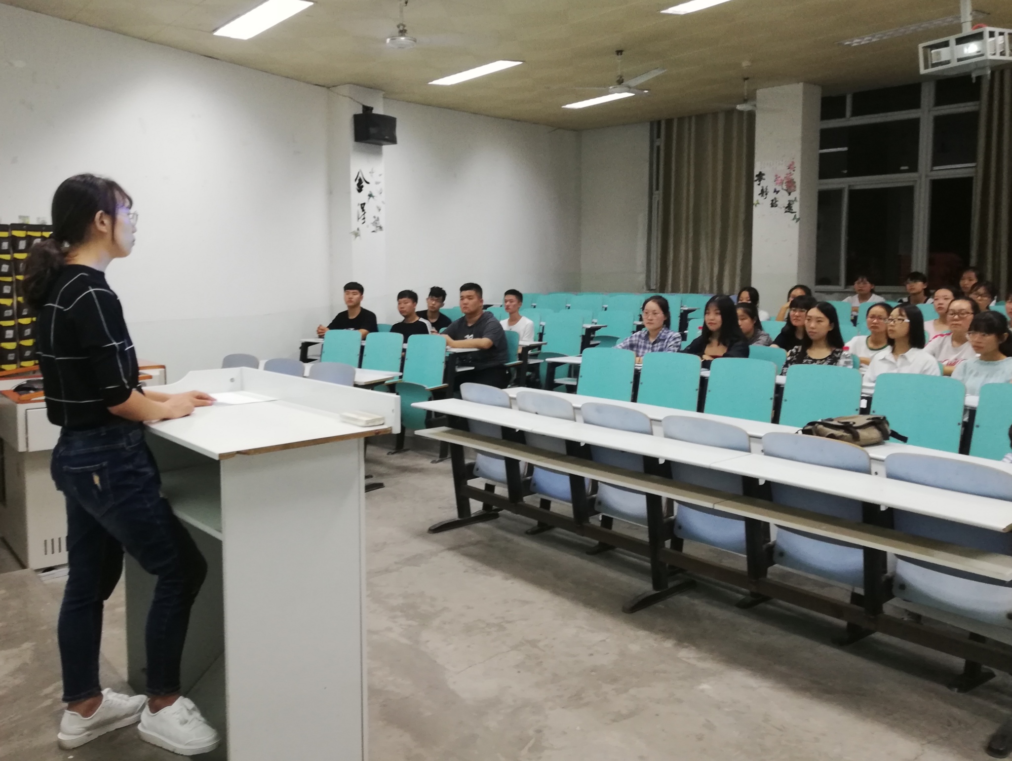 2018121118175114.jpg 感恩照片.jpg